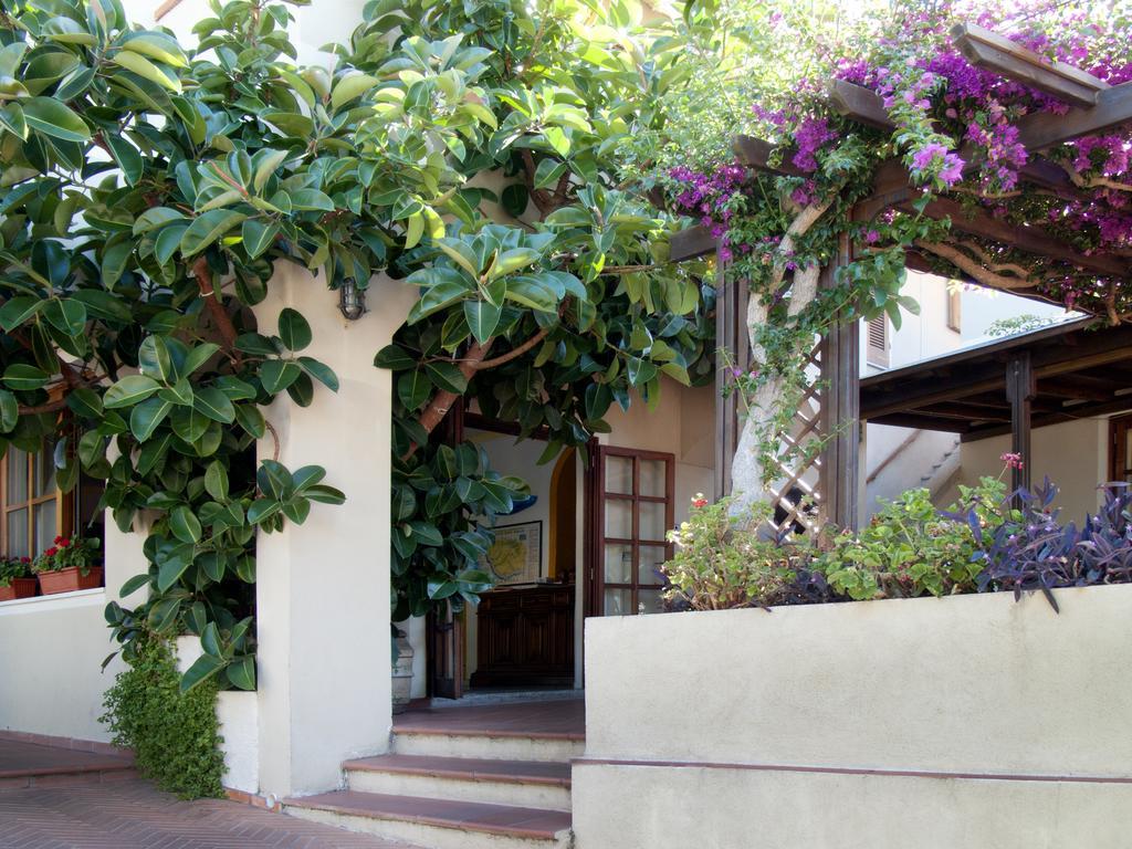 Hotel Corallo Pomonte Exterior foto